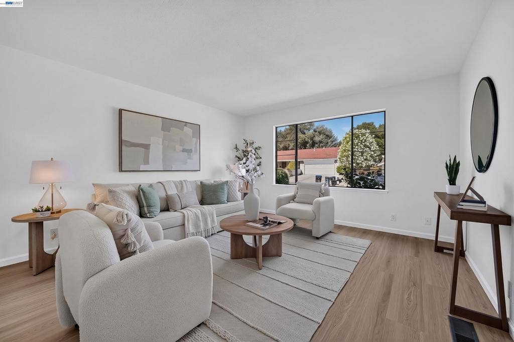 7918 Hillsboro Ct, Pleasanton, CA 94588