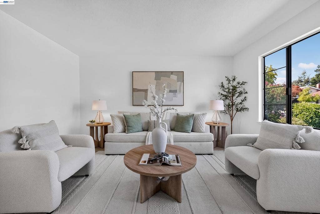 7918 Hillsboro Ct, Pleasanton, CA 94588
