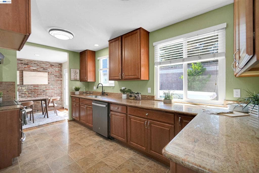 248 Louette Ct, San Lorenzo, CA 94541 248 Louette Ct, San Lorenzo, CA 94541