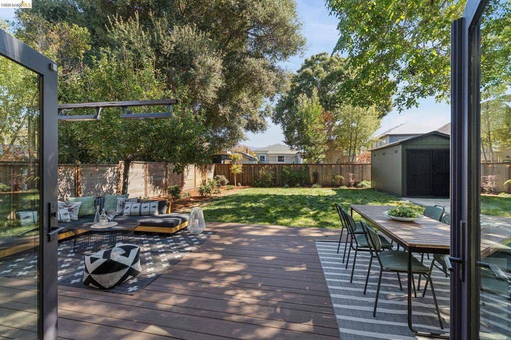 2413 Browning St, Berkeley, CA 94702 2413 Browning St, Berkeley, CA 94702