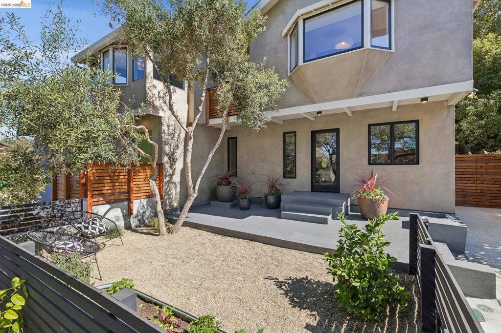 2413 Browning St, Berkeley, CA 94702 2413 Browning St, Berkeley, CA 94702