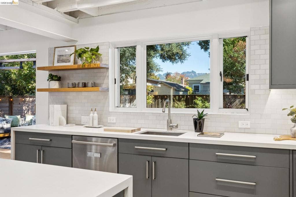 2413 Browning St, Berkeley, CA 94702 2413 Browning St, Berkeley, CA 94702