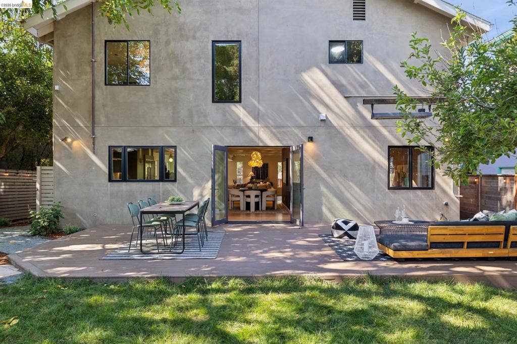 2413 Browning St, Berkeley, CA 94702 2413 Browning St, Berkeley, CA 94702