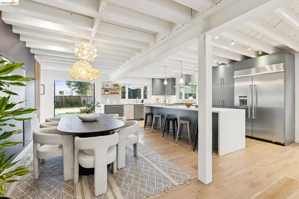 2413 Browning St, Berkeley, CA 94702 2413 Browning St, Berkeley, CA 94702