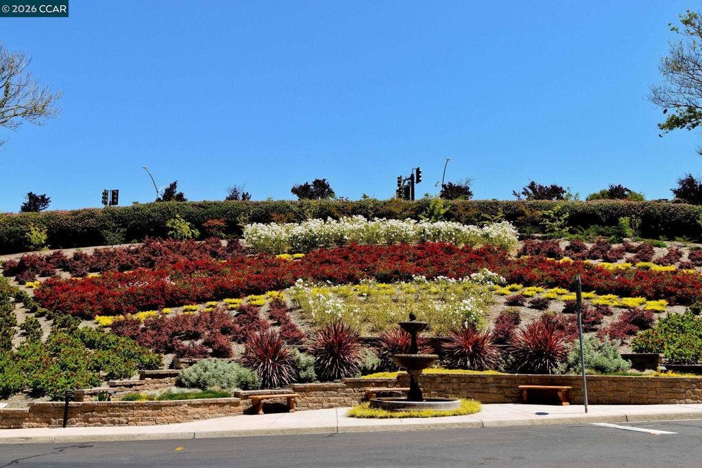 5012 Lakeview Dr, #201, San Ramon, CA 94582