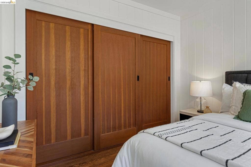 5377 Bryant Ave, Oakland, CA 94618