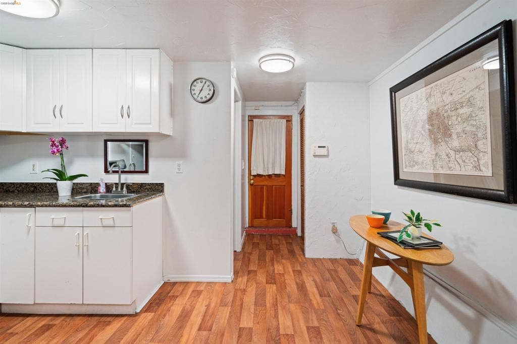 1101 Amador Ave, Berkeley, CA 94707 1101 Amador Ave, Berkeley, CA 94707