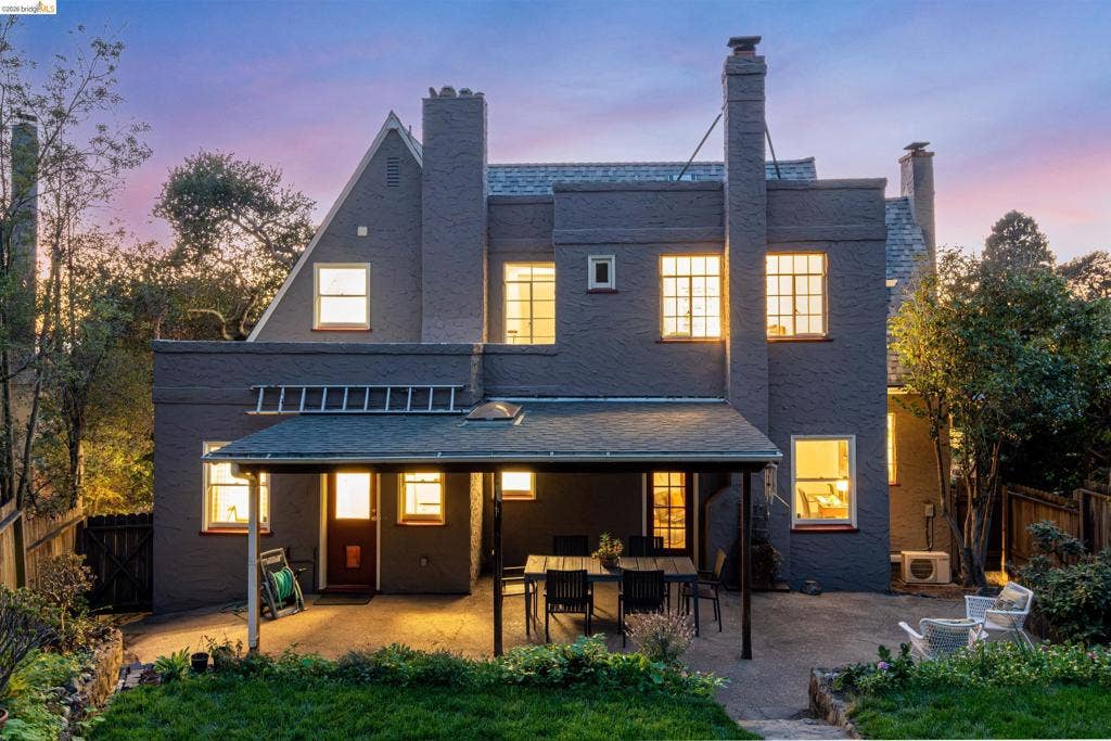 1101 Amador Ave, Berkeley, CA 94707 1101 Amador Ave, Berkeley, CA 94707