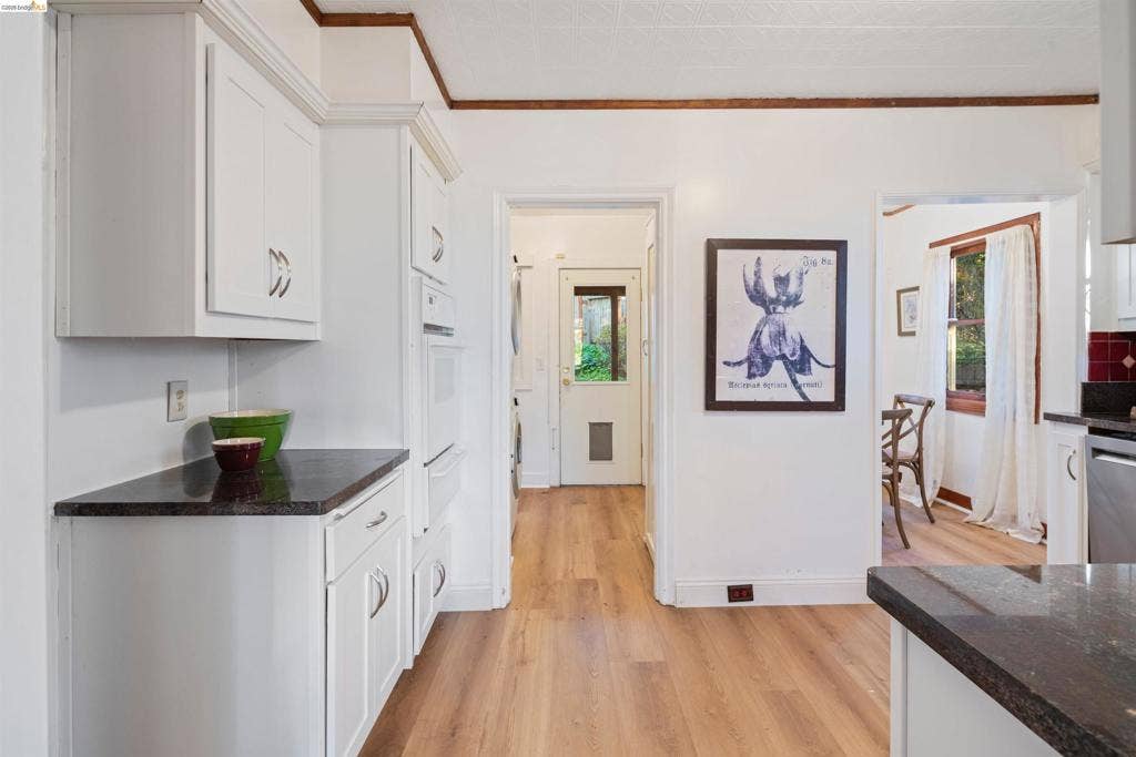 1101 Amador Ave, Berkeley, CA 94707 1101 Amador Ave, Berkeley, CA 94707