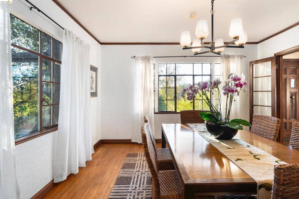 1101 Amador Ave, Berkeley, CA 94707 1101 Amador Ave, Berkeley, CA 94707