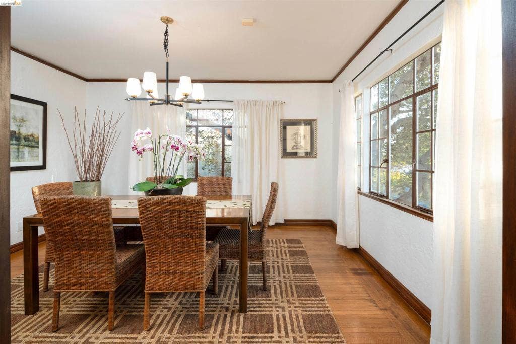 1101 Amador Ave, Berkeley, CA 94707 1101 Amador Ave, Berkeley, CA 94707