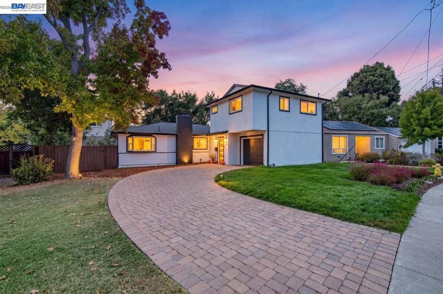 Property photo for 444 Amaral Cir, Pleasanton, CA