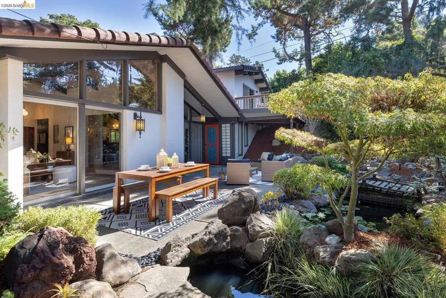 Property photo for 81 Elysian Fields DR, Oakland, CA