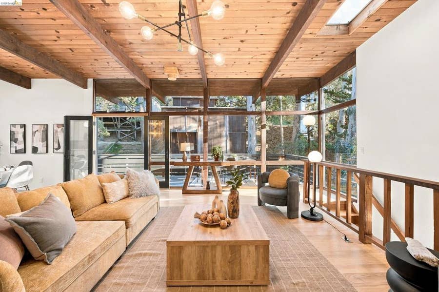 Property photo for 6064 Colton Blvd, Oakland, CA