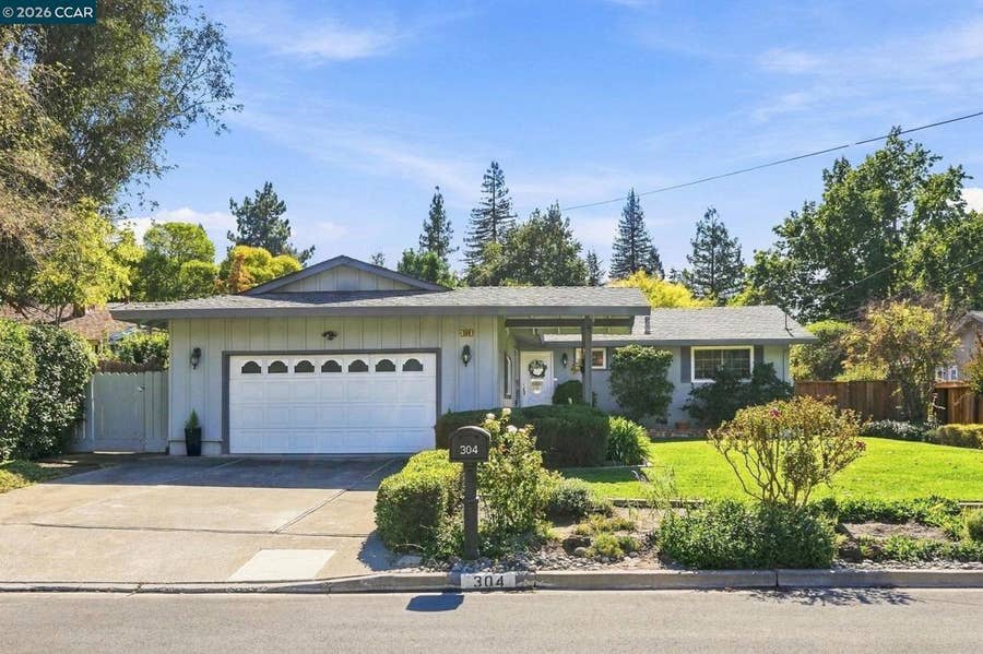 Property photo for 304 Gil Blas Rd, Danville, CA