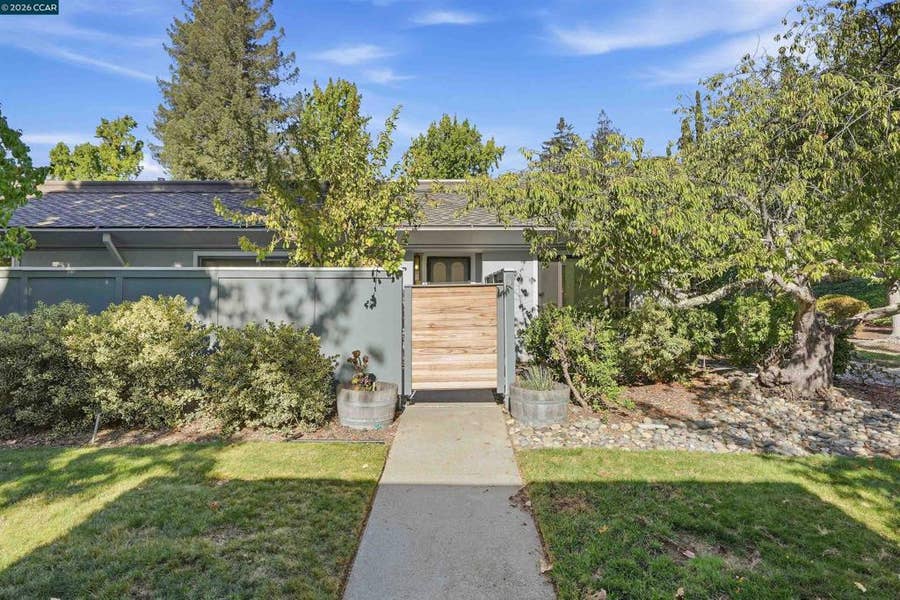 Property photo for 3081 Golden Rain Rd - Entry 24, #2, Walnut Creek, CA