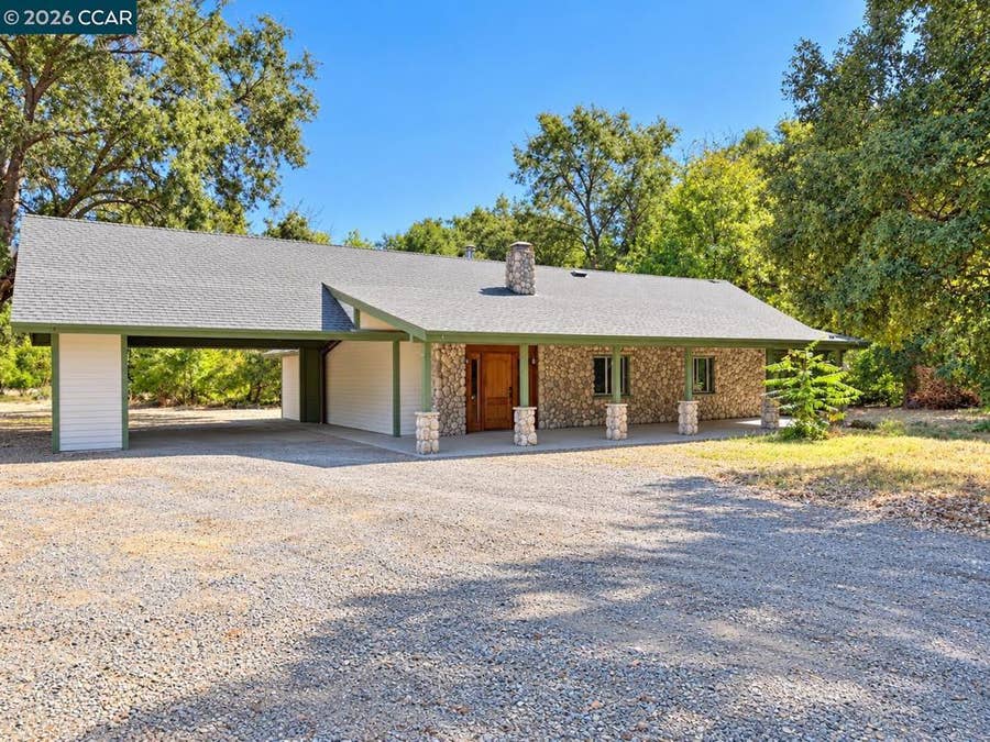 Property photo for 7052 Pleasants Valley Rd, Vacaville, CA