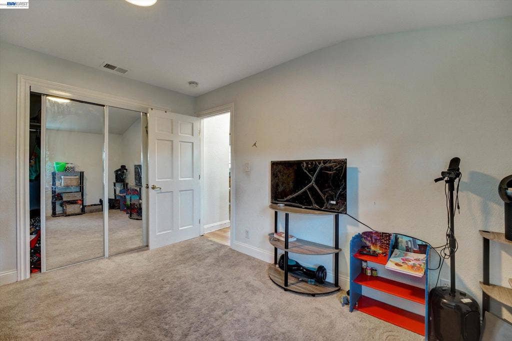 123 Euclid, San Leandro, CA 94577