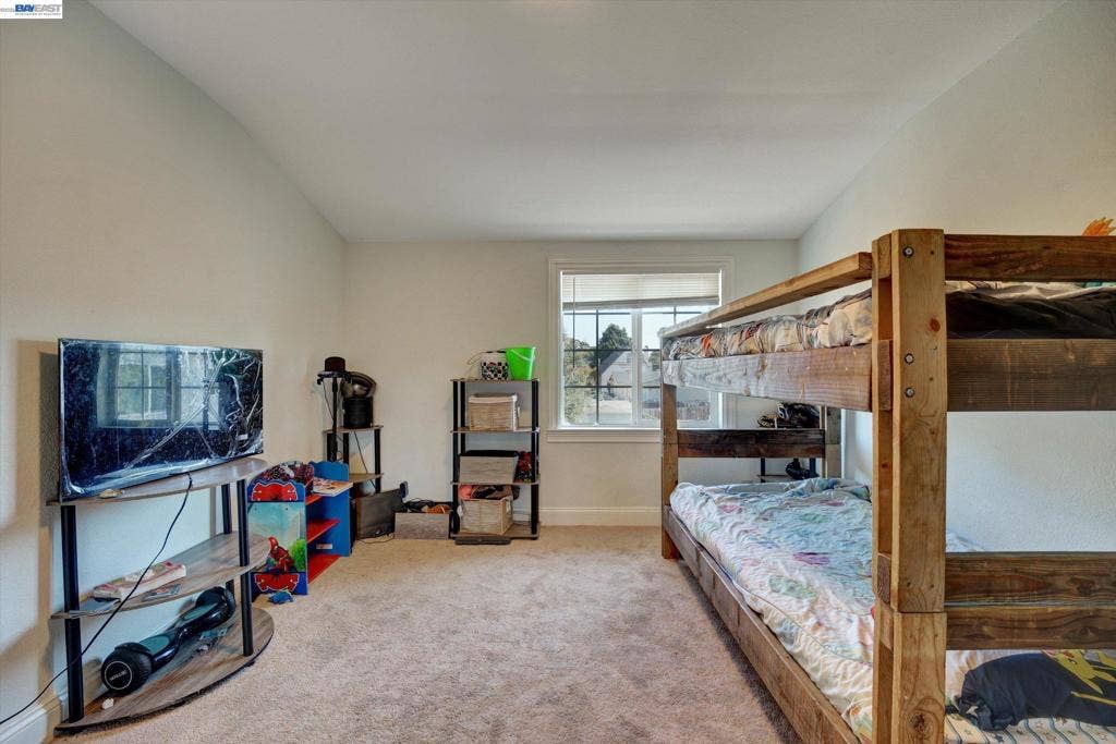 123 Euclid, San Leandro, CA 94577