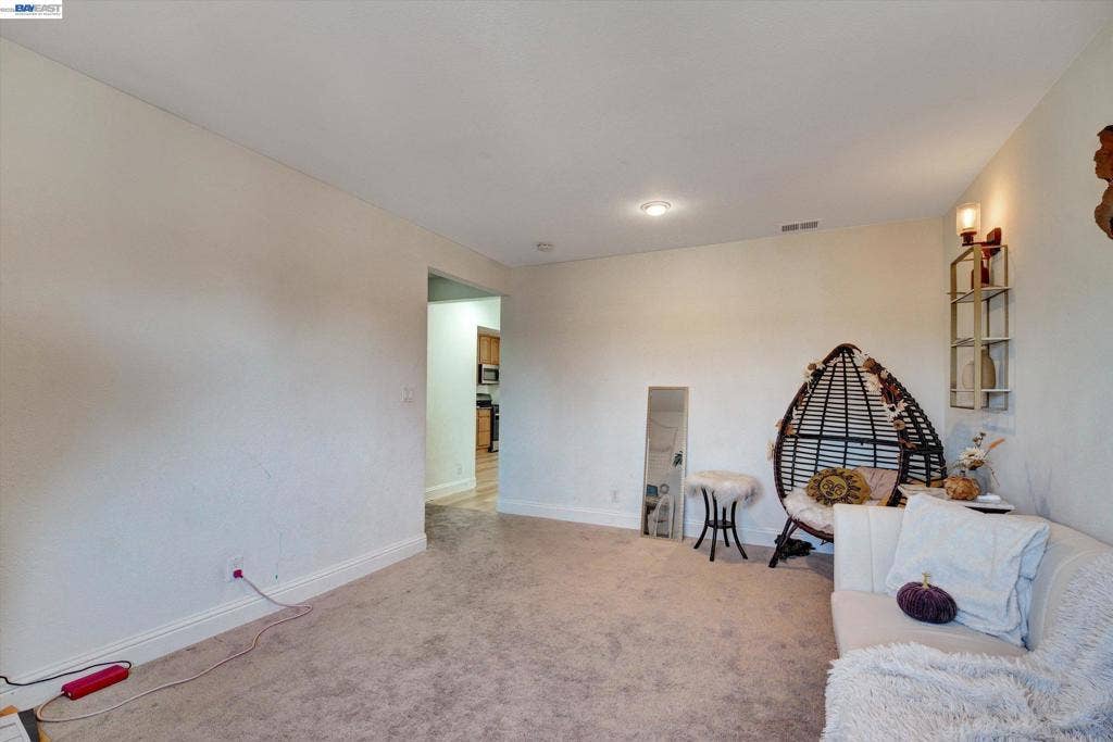 123 Euclid, San Leandro, CA 94577