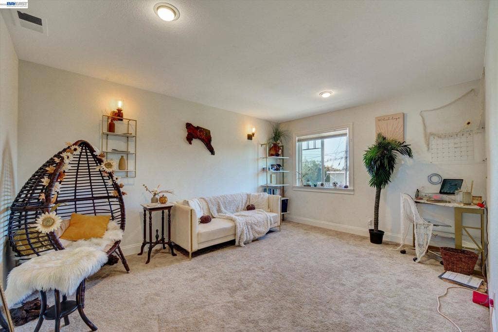 123 Euclid, San Leandro, CA 94577