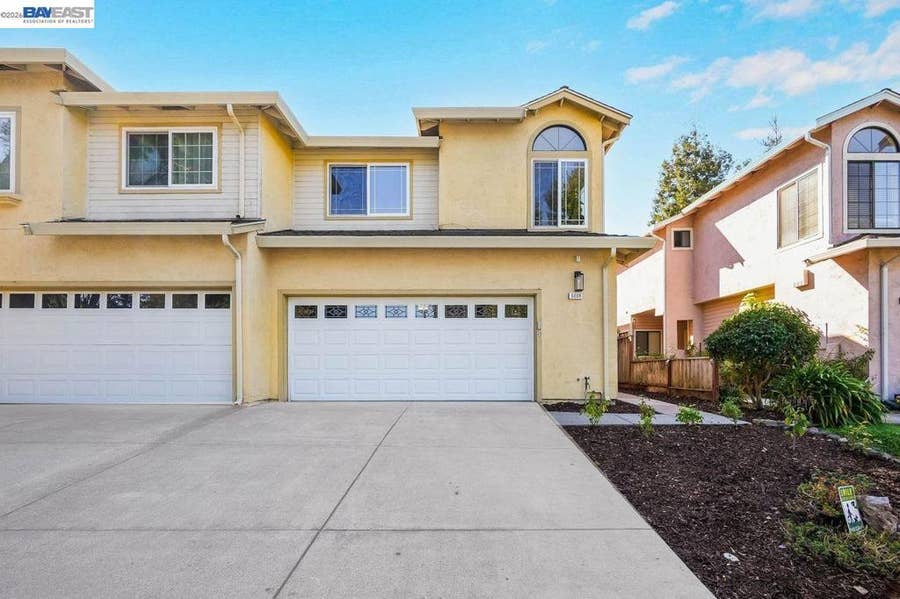 Property photo for 5008 Crandallwood Dr, Fremont, CA