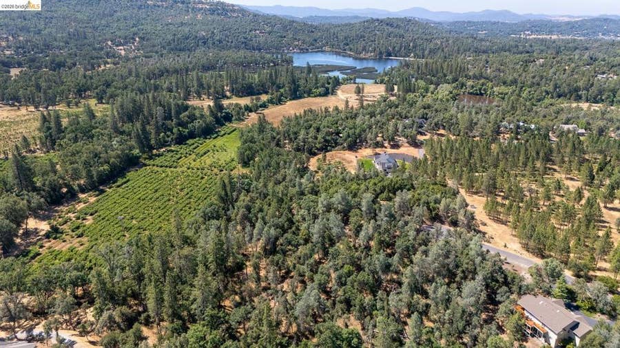 Property photo for 14464 Lorraine Lane, Sonora, CA