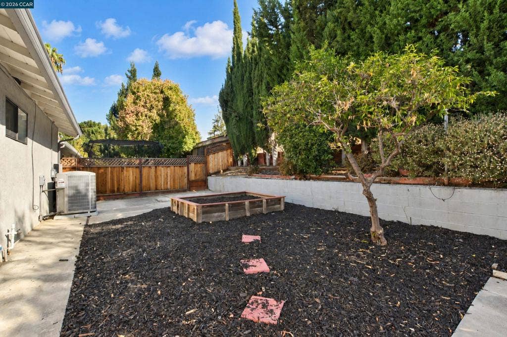 232 Coleen St, Livermore, CA 94550 232 Coleen St, Livermore, CA 94550