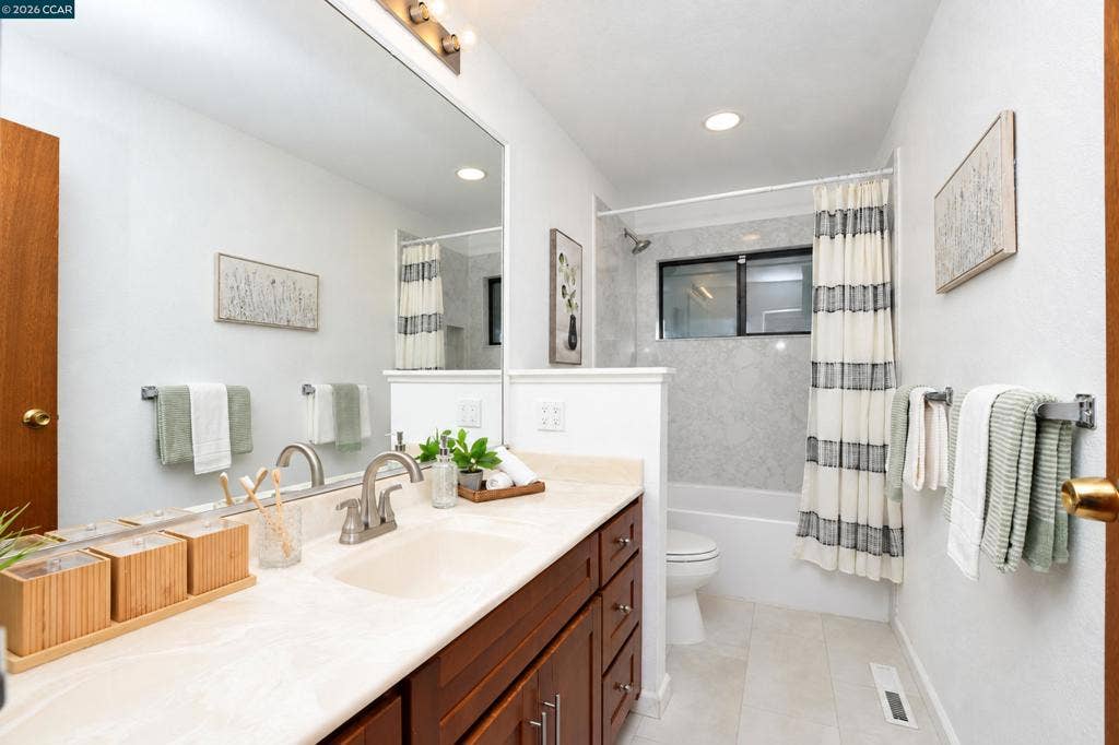 232 Coleen St, Livermore, CA 94550 232 Coleen St, Livermore, CA 94550