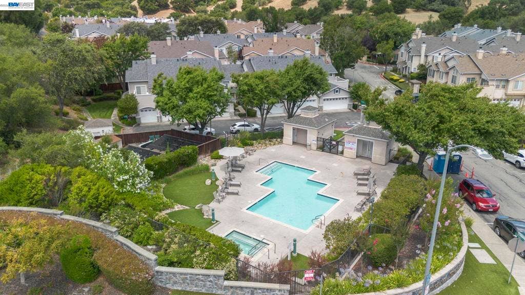 10706 Ian Ln, Dublin, CA 94568 10706 Ian Ln, Dublin, CA 94568