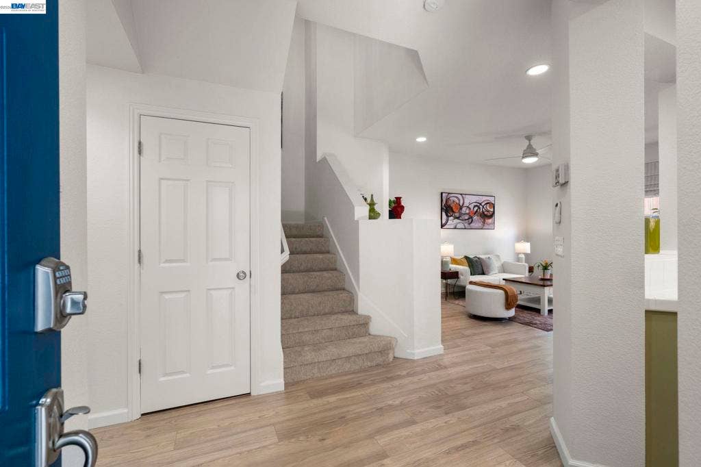 10706 Ian Ln, Dublin, CA 94568 10706 Ian Ln, Dublin, CA 94568