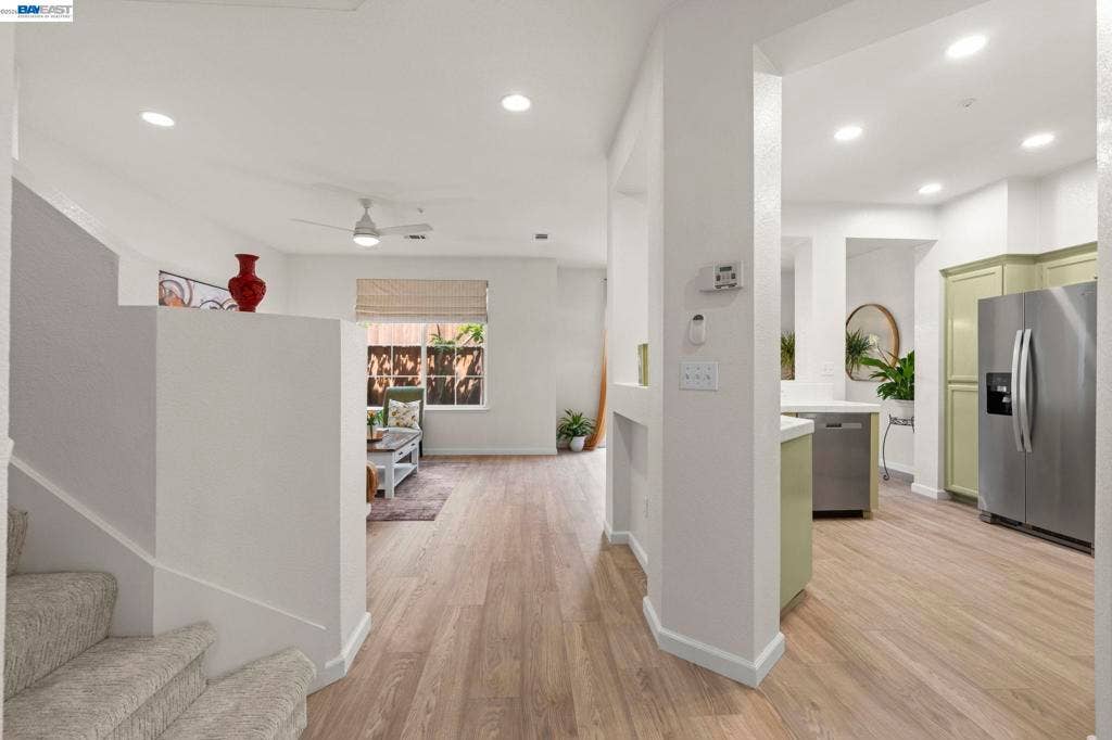 10706 Ian Ln, Dublin, CA 94568 10706 Ian Ln, Dublin, CA 94568