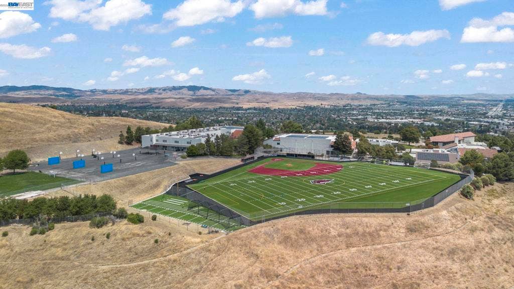 10706 Ian Ln, Dublin, CA 94568 10706 Ian Ln, Dublin, CA 94568