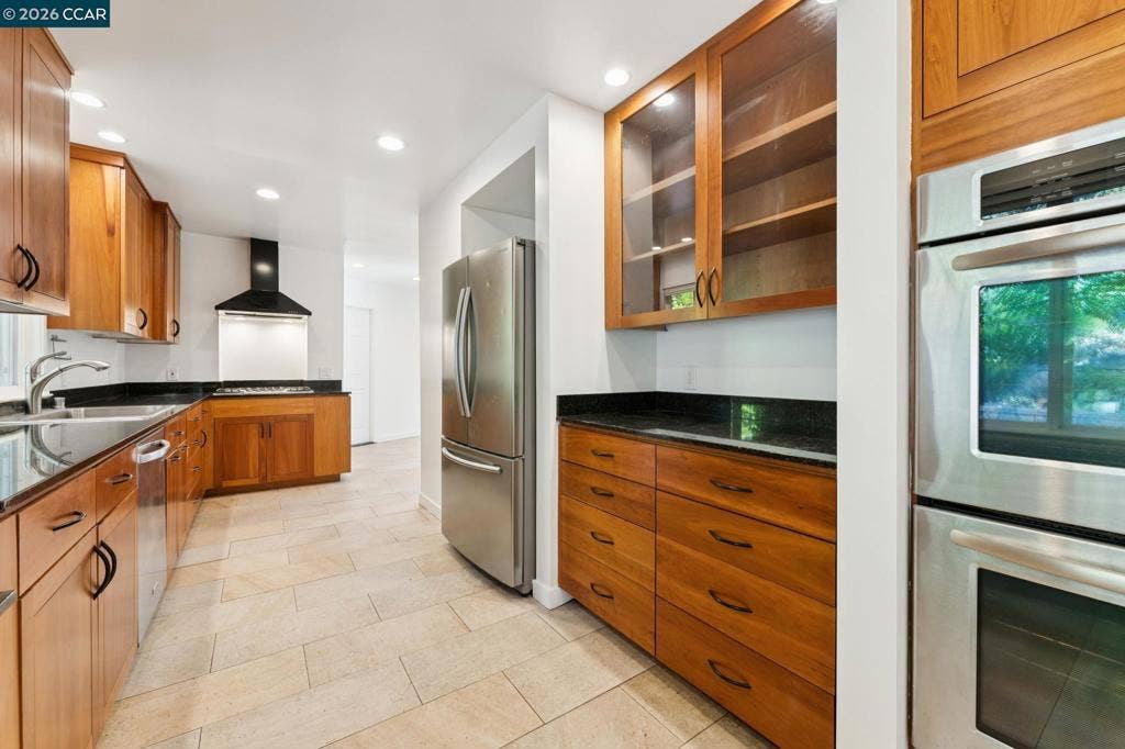 11 Altamount, Orinda, CA 94563 11 Altamount, Orinda, CA 94563