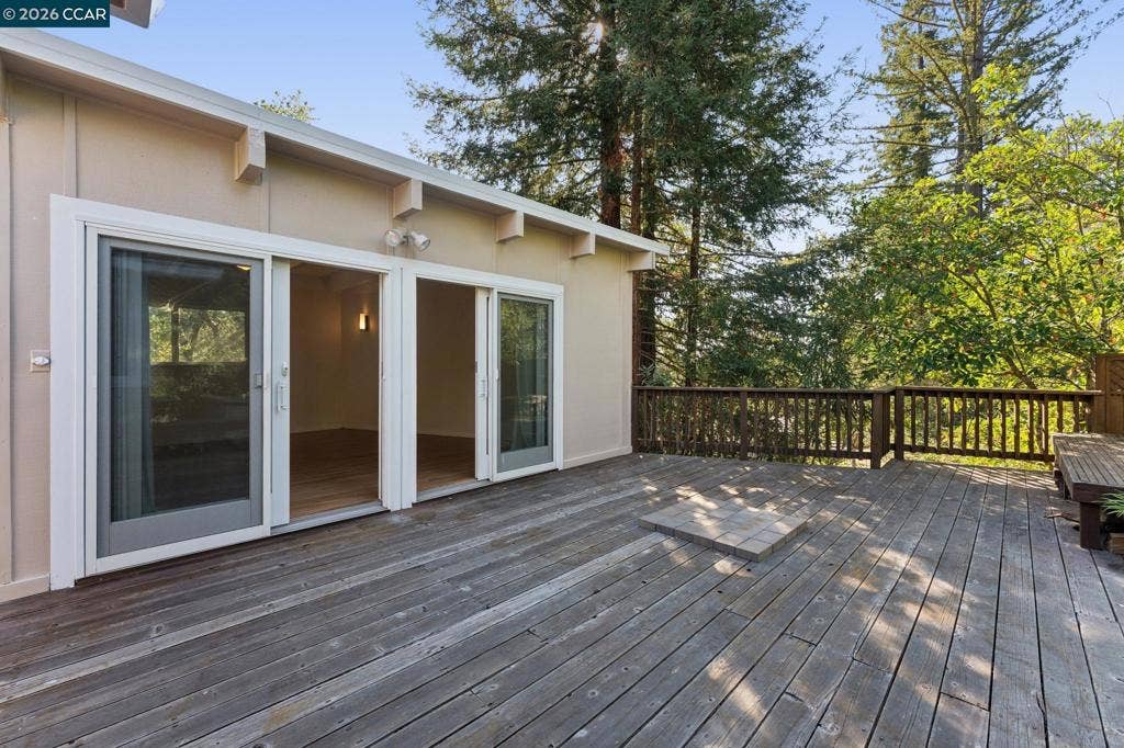 11 Altamount, Orinda, CA 94563 11 Altamount, Orinda, CA 94563