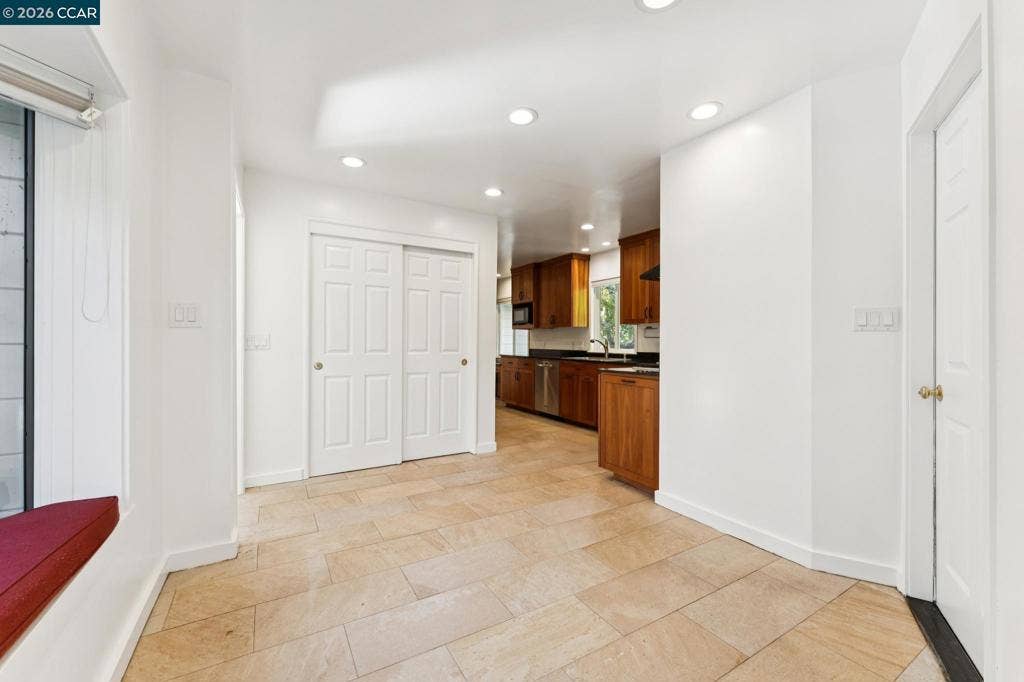 11 Altamount, Orinda, CA 94563 11 Altamount, Orinda, CA 94563