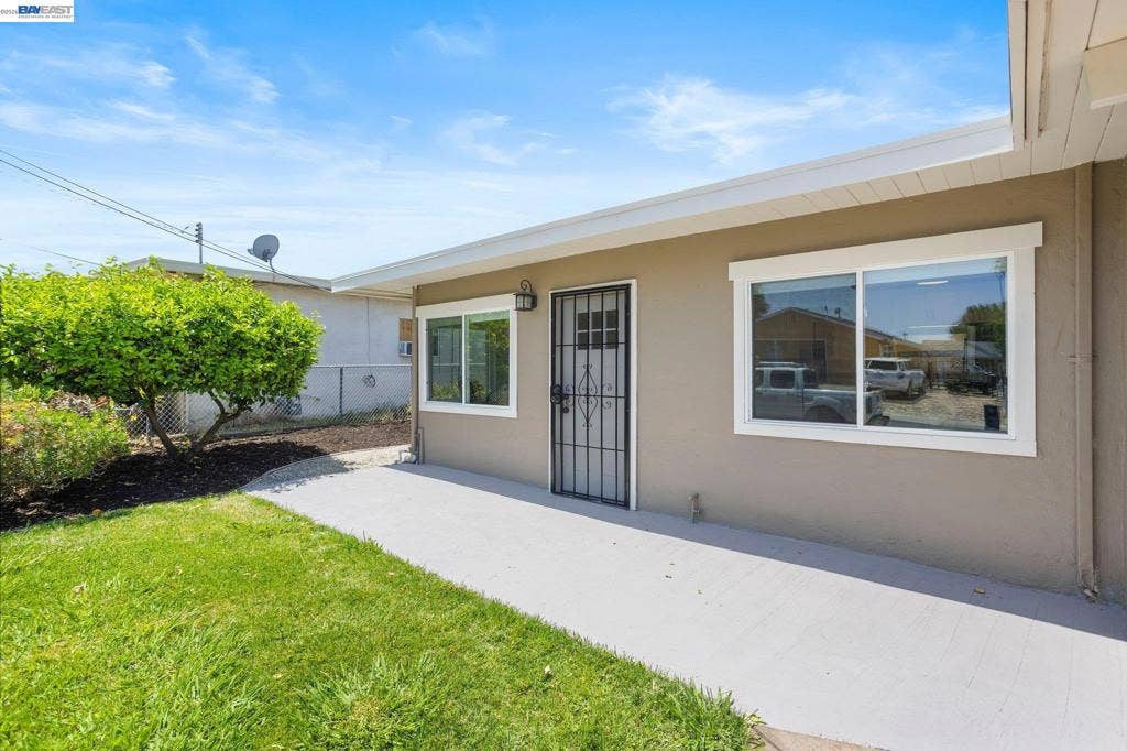 15 INLET DRIVE, Bay Point, CA 94565 15 INLET DRIVE, Bay Point, CA 94565