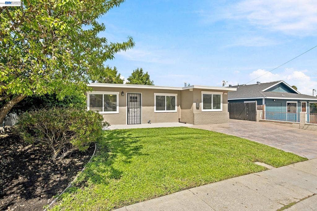 15 INLET DRIVE, Bay Point, CA 94565 15 INLET DRIVE, Bay Point, CA 94565