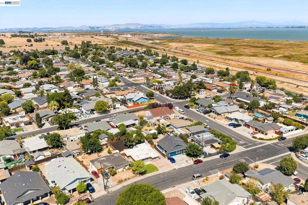 15 INLET DRIVE, Bay Point, CA 94565 15 INLET DRIVE, Bay Point, CA 94565