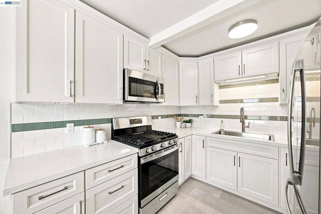 15 INLET DRIVE, Bay Point, CA 94565 15 INLET DRIVE, Bay Point, CA 94565