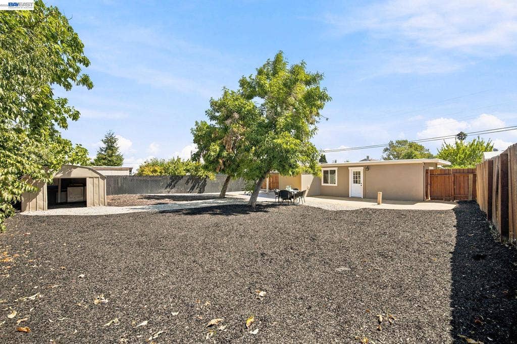 15 INLET DRIVE, Bay Point, CA 94565 15 INLET DRIVE, Bay Point, CA 94565