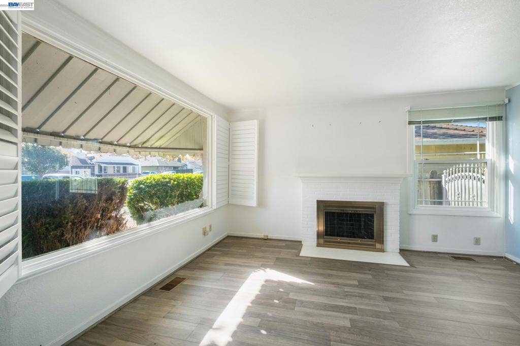 527 Capistrano, Oakland, CA 94603 527 Capistrano, Oakland, CA 94603