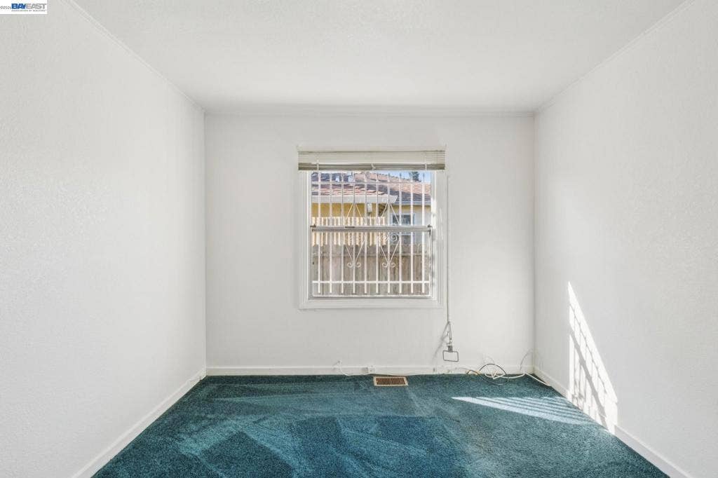 527 Capistrano, Oakland, CA 94603 527 Capistrano, Oakland, CA 94603