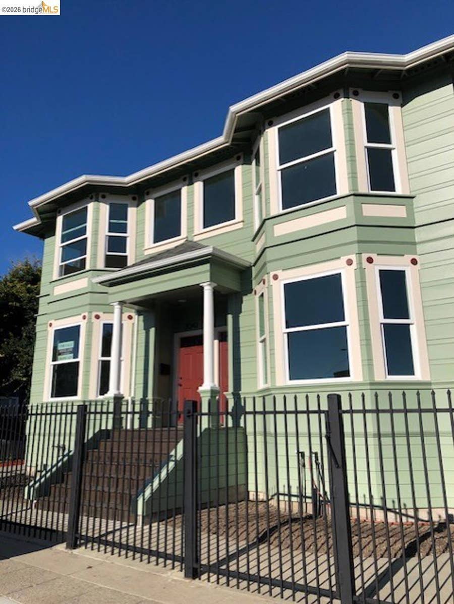 Property photo for 3042 Martin Luther King Way, Oakland, CA