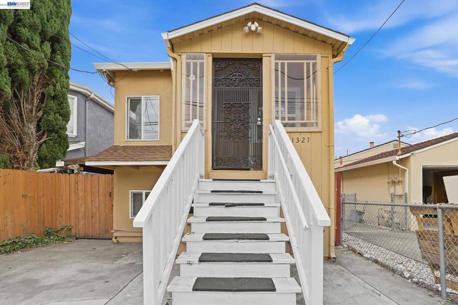 Property photo for 1321 145Th Ave, San Leandro, CA