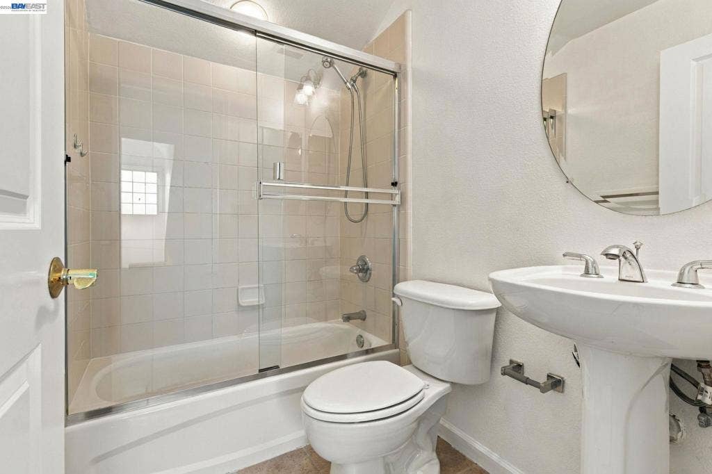 4542 Chancery Ln, Dublin, CA 94568