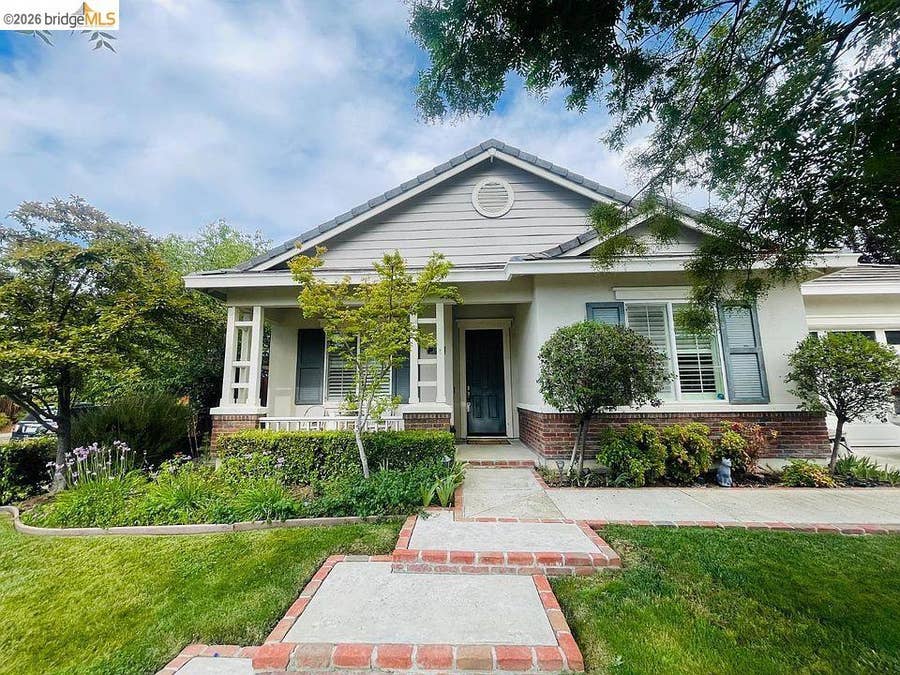 Property photo for 2345 Cobalt Ln, Brentwood, CA