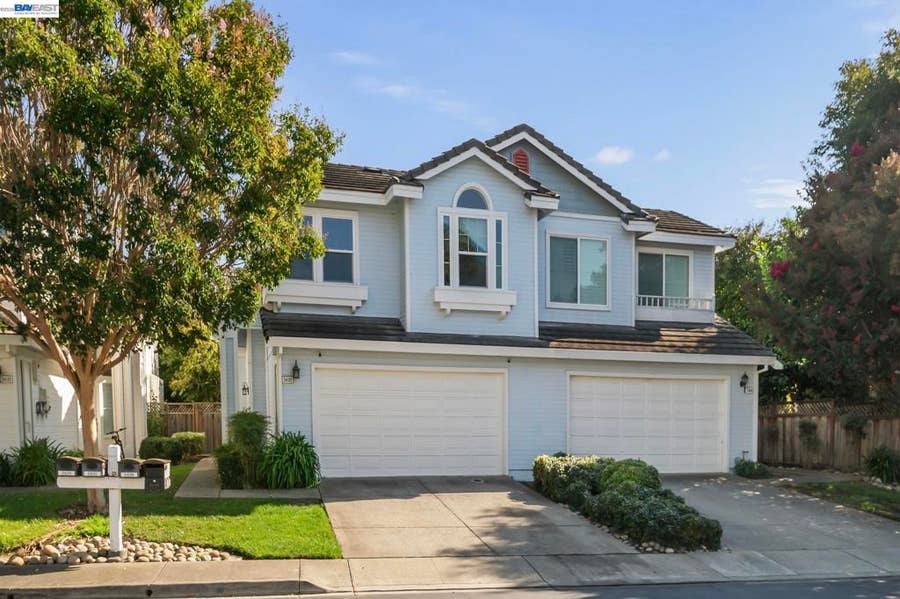 Property photo for 5438 Quebec Cmn, Fremont, CA