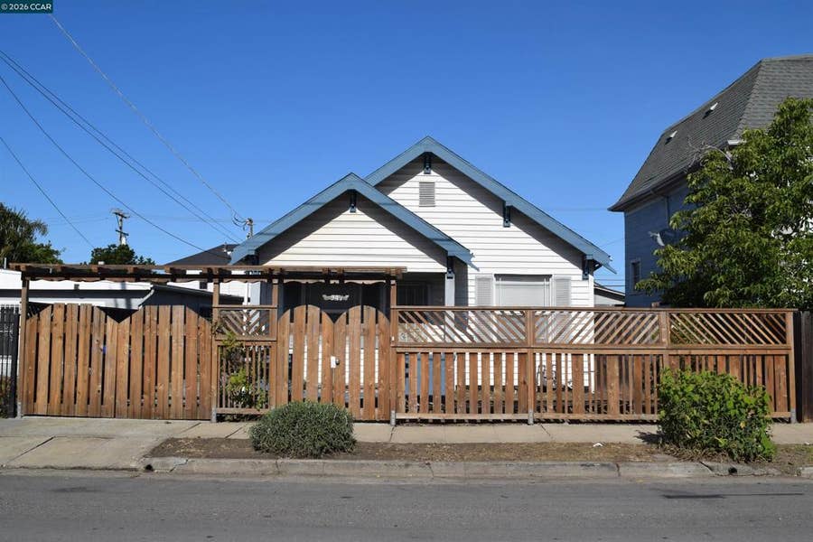 Property photo for 947 8Th St, Richmond, CA