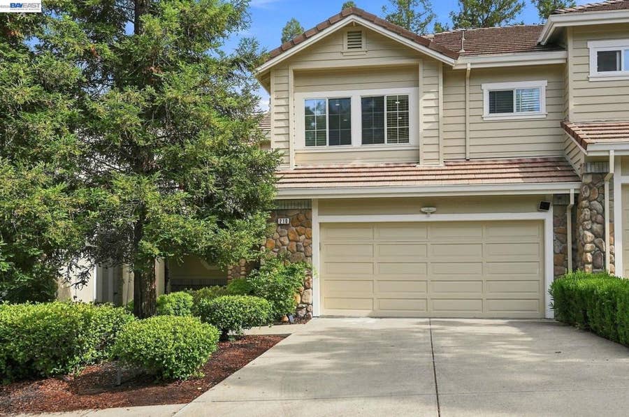 Property photo for 210 Wood Valley Pl, Danville, CA